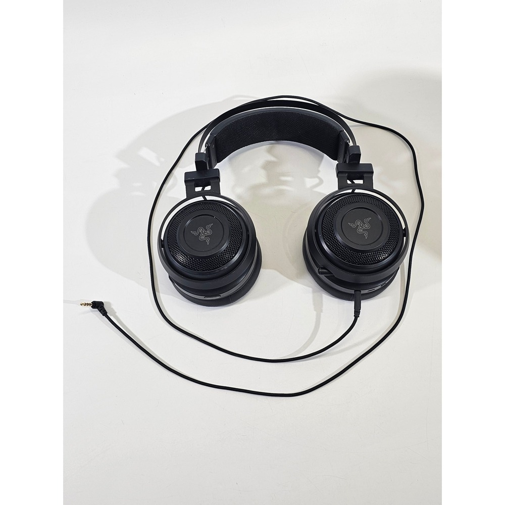 Razer Nari Ultimate Wireless Gaming Headset‎ Black RZ04-0267 HyperSense Audio